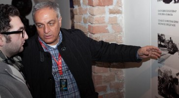 Šamil Alijev u muzeju Kinoteke Šamil Alijev u muzeju Kinoteke