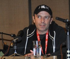 Yannis Sakaridis, reditelj filma DIVLJA PATKA na predavanju na FDUu
