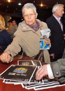 Pult ispred sale Sava centra