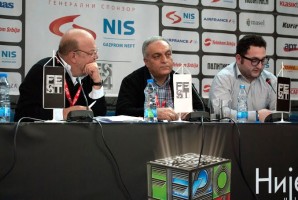 Shamil Aliyev na konferenciji za novinare